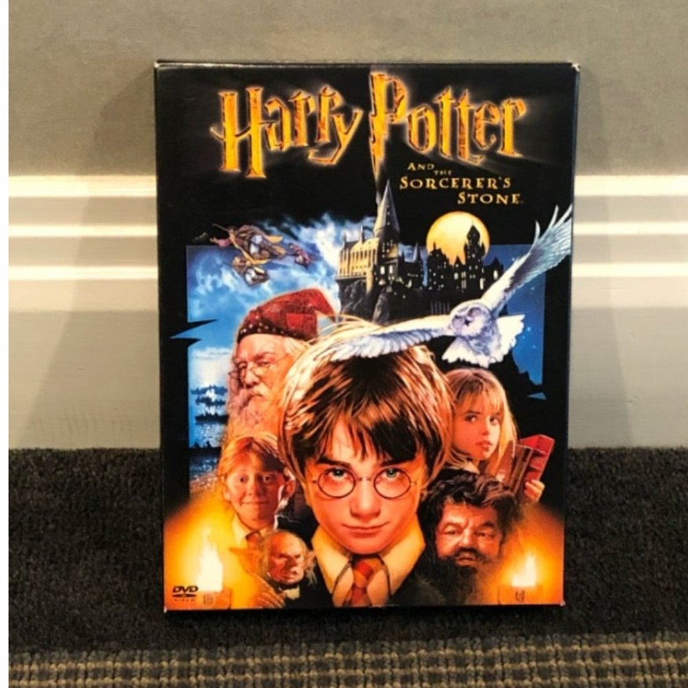 HARRY POTTER & THE SORCERER'S STONE 2 DISC DVD SET